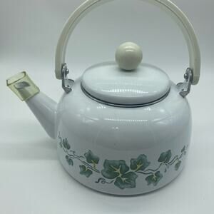 Vintage Ivy teapot